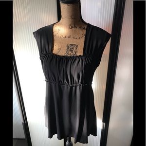 Saint Tropez West classic black pullover with side cinch that ties in the back.